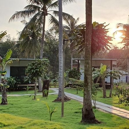 Koh Kood Chalet Ban Hin Dam Luaran gambar